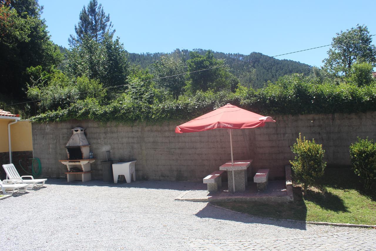Villa Casinha Dos Cubos Geres Exterior foto